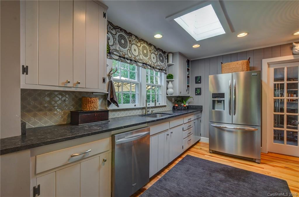 2 Spring Cove Road - Photo 3