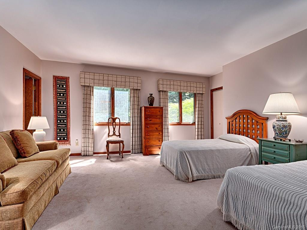 7 Parkview Drive - Photo 16