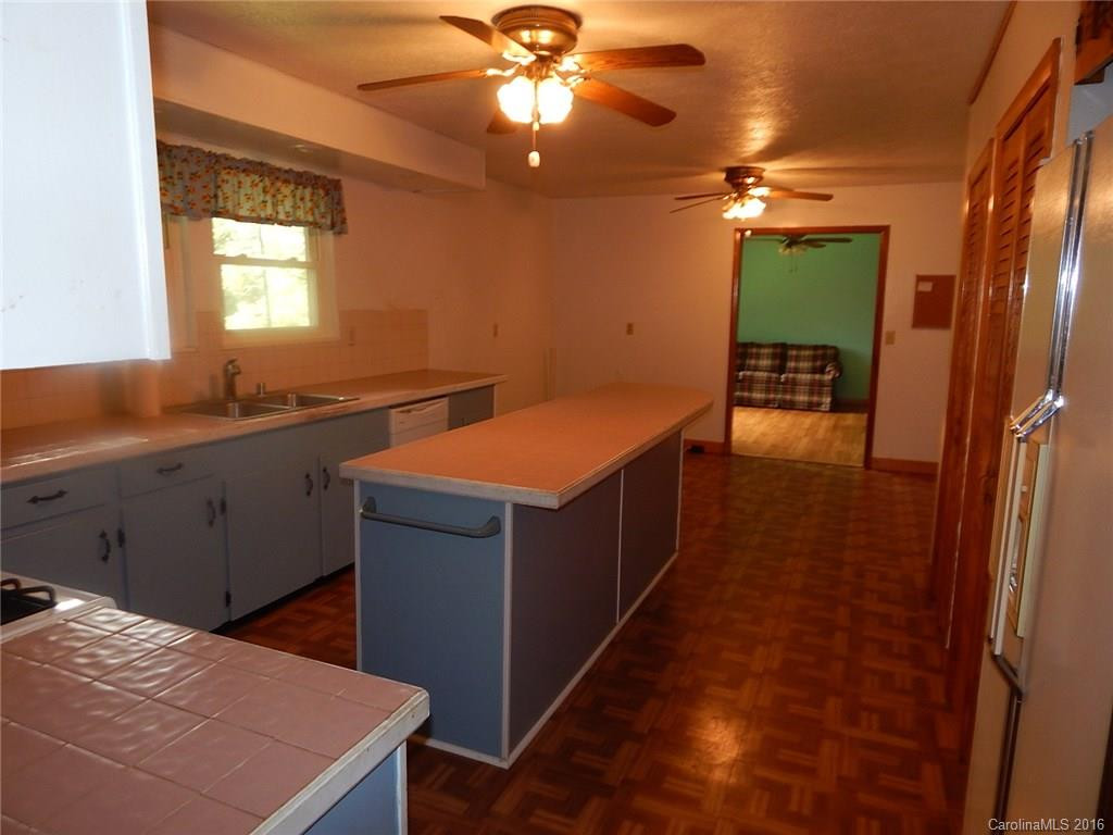 173 Pharoah Drive - Photo 8