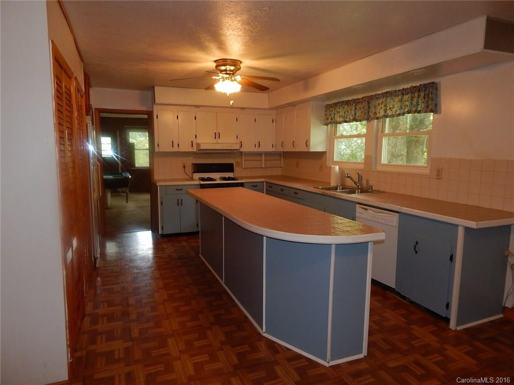 173 Pharoah Drive - Photo 9