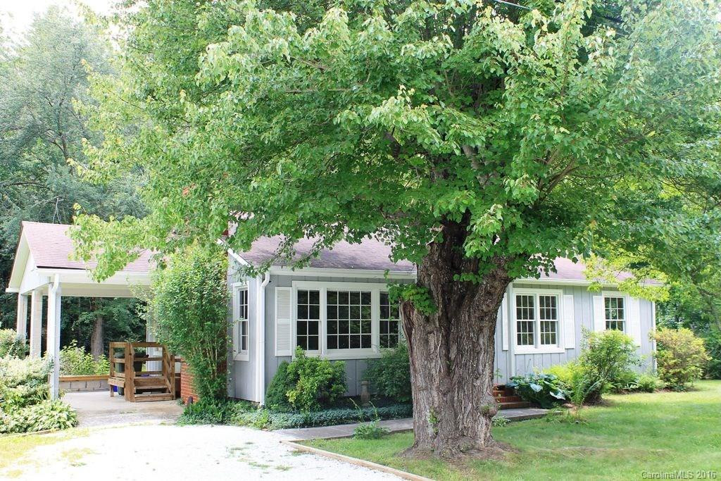 2119 Somerset Drive