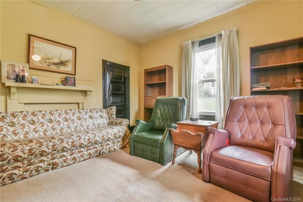 191 Pennsylvania Avenue - Photo 19