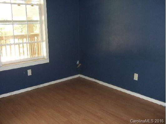 811 Rogers Cove Road - Photo 4