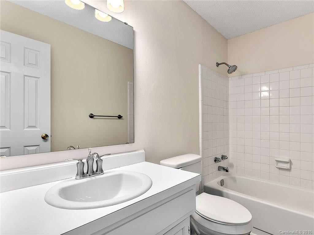 37 Knoll Ridge Drive - Photo 9