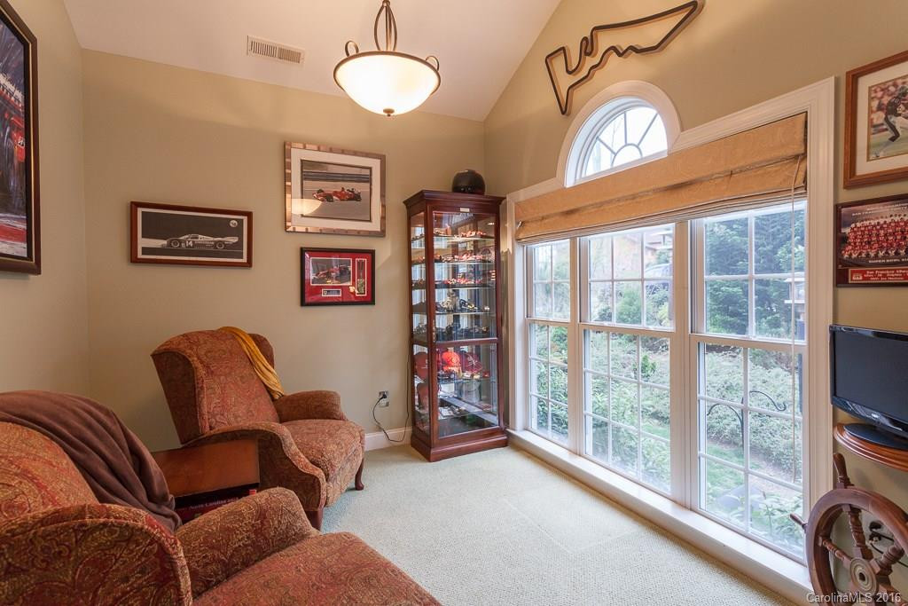 5 Timber Moss Drive - Photo 17