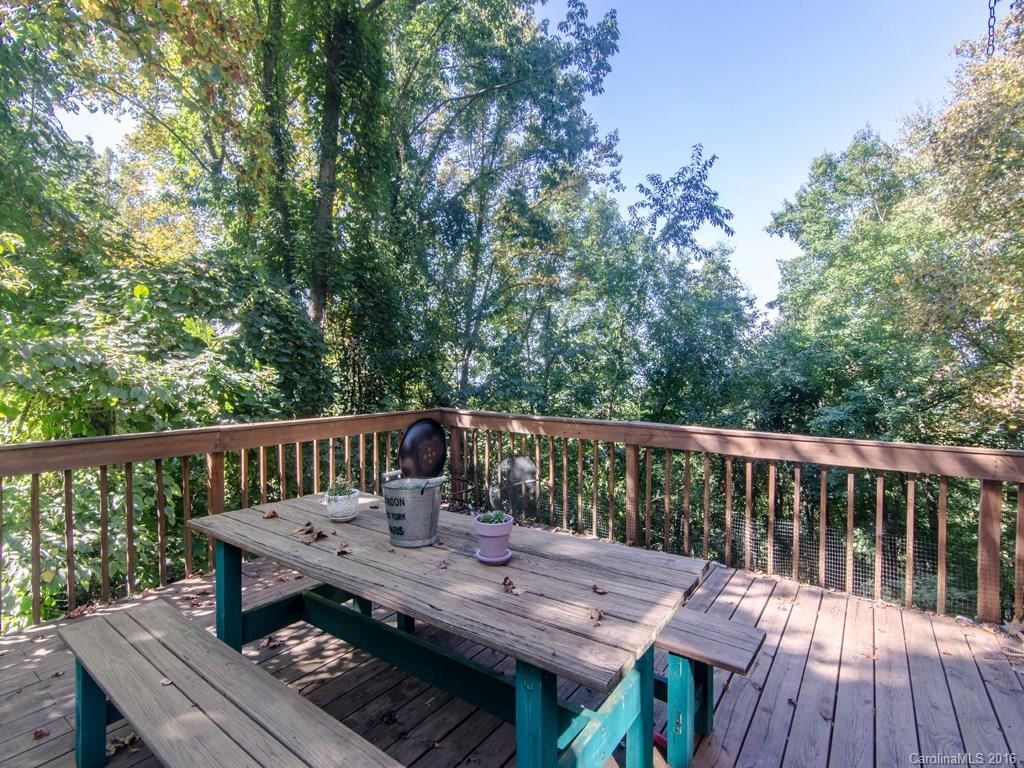 18 Breezeway Drive - Photo 15