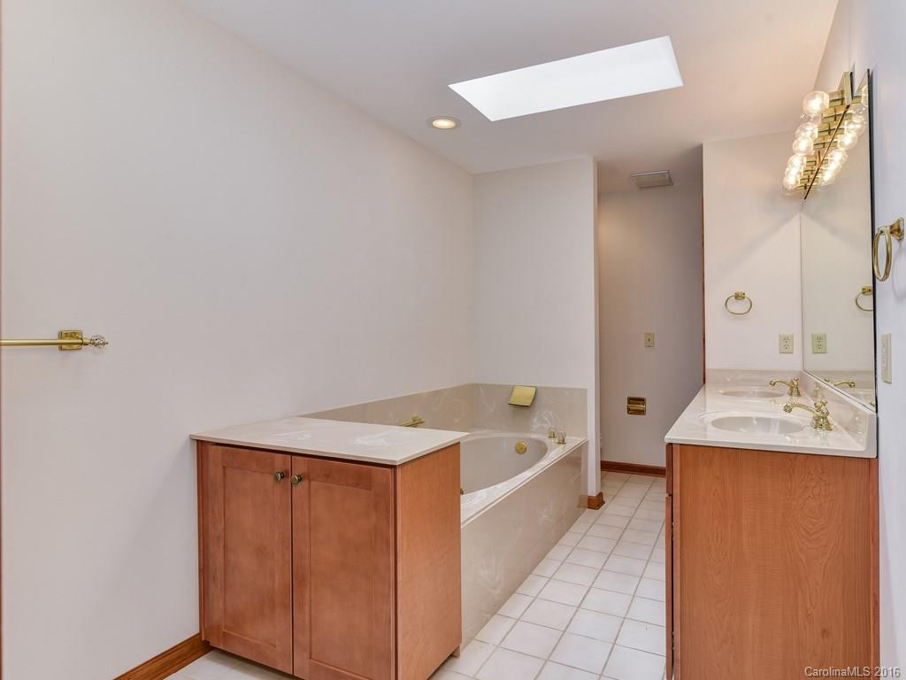 118 Honey Locust Drive - Photo 5