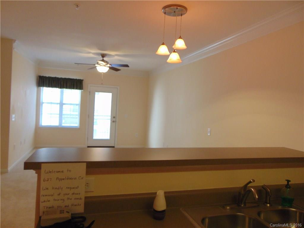 627 Appeldoorn Circle #627 - Photo 4