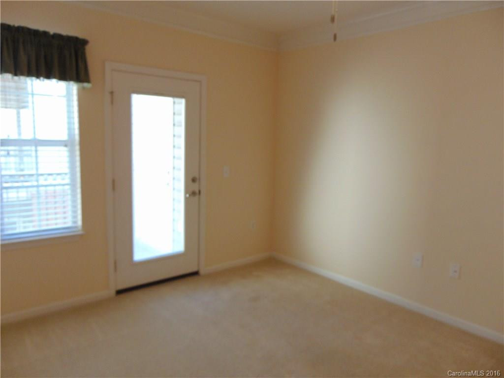 627 Appeldoorn Circle #627 - Photo 10
