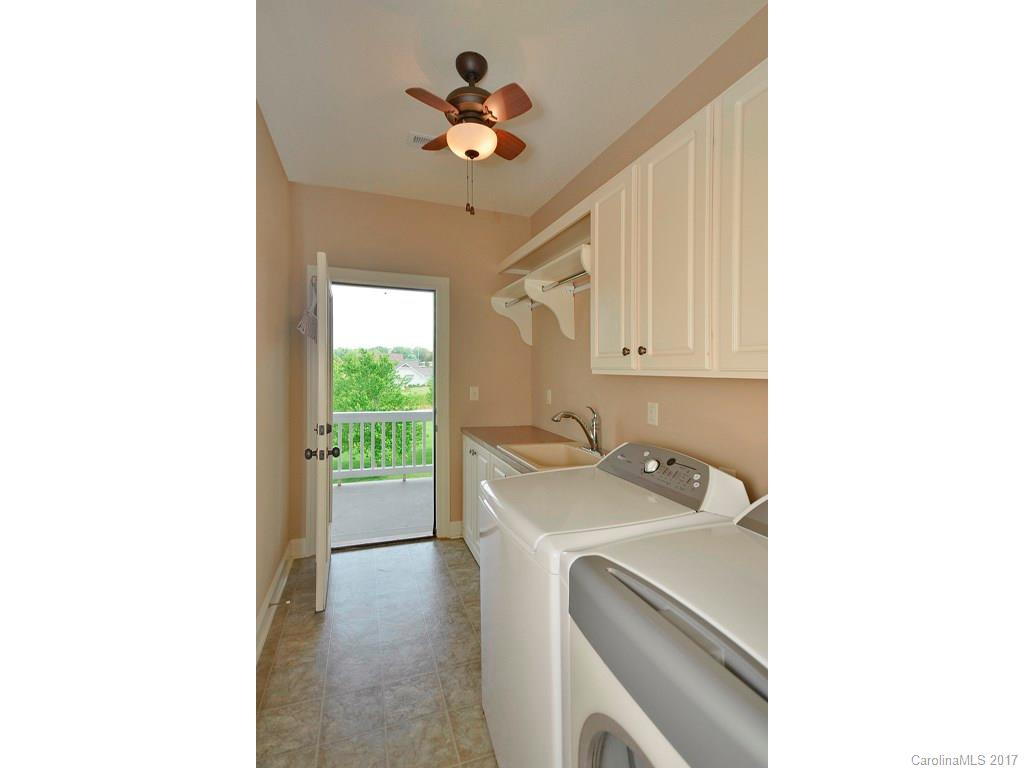 285 Hollabrook Parkway - Photo 12