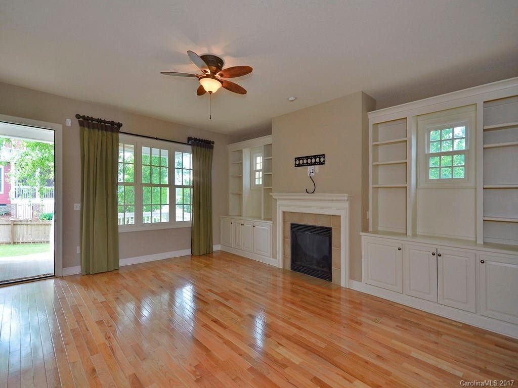 285 Hollabrook Parkway - Photo 4