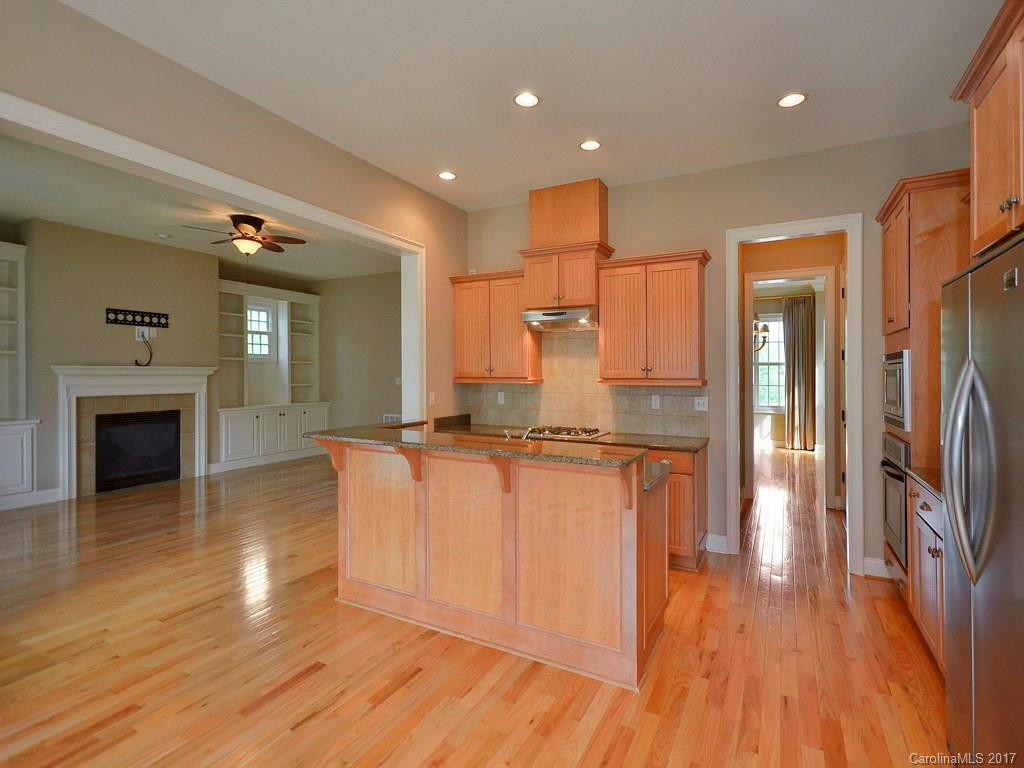 285 Hollabrook Parkway - Photo 6