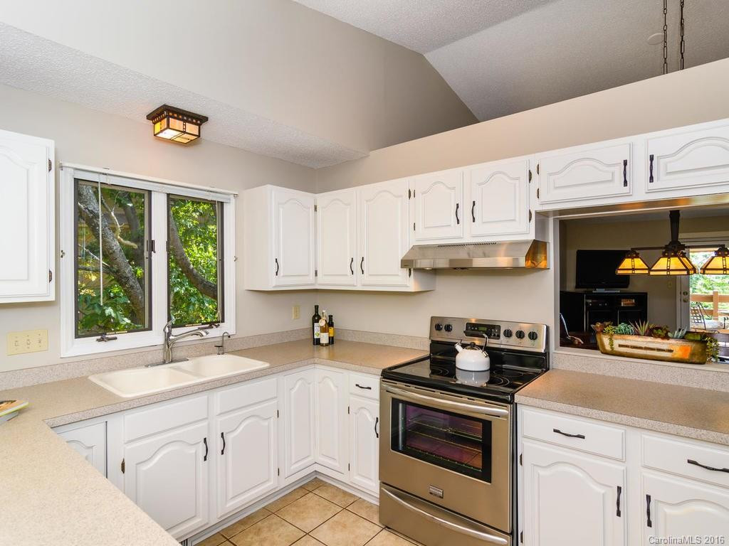 305 Piney Mountain Drive #F-3 - Photo 2