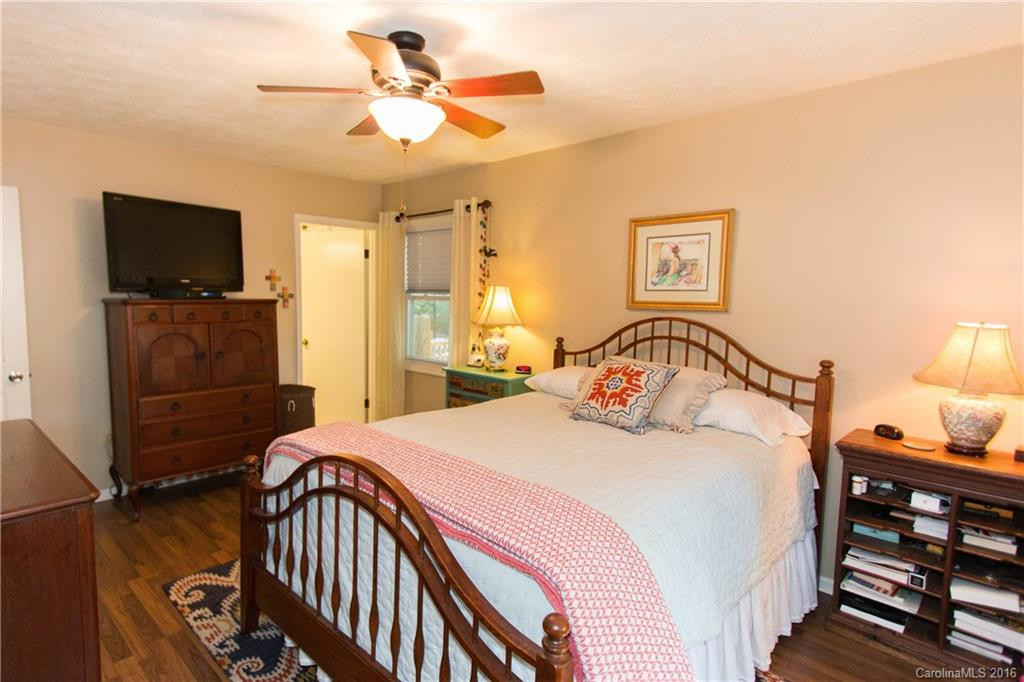 22 Saint Andrews Road - Photo 12