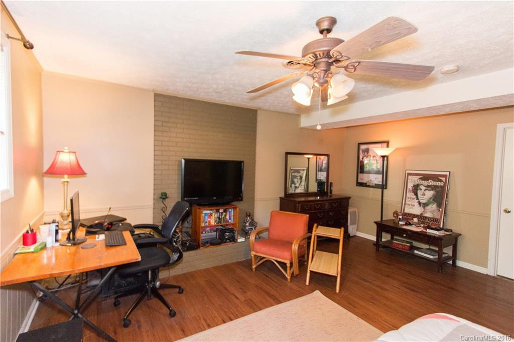 22 Saint Andrews Road - Photo 18