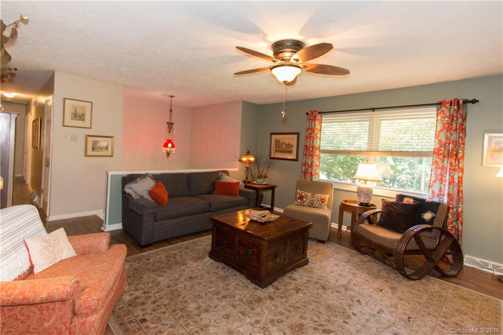22 Saint Andrews Road - Photo 4