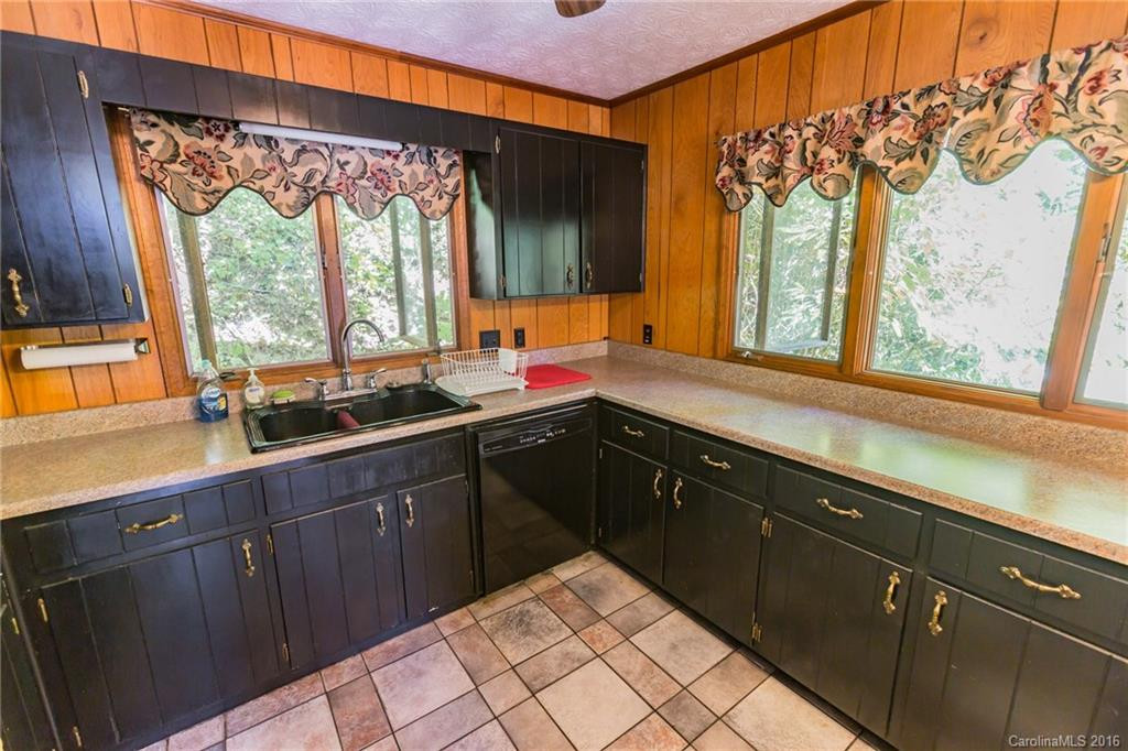 737 Setzer Cove Road - Photo 12