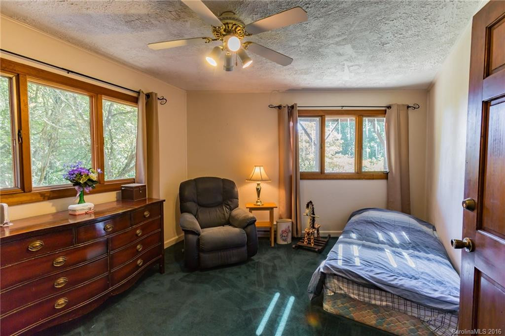 737 Setzer Cove Road - Photo 19