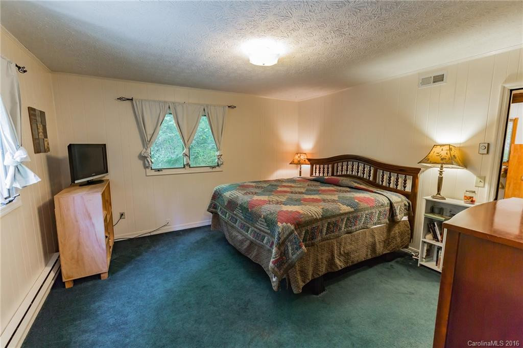 737 Setzer Cove Road - Photo 20