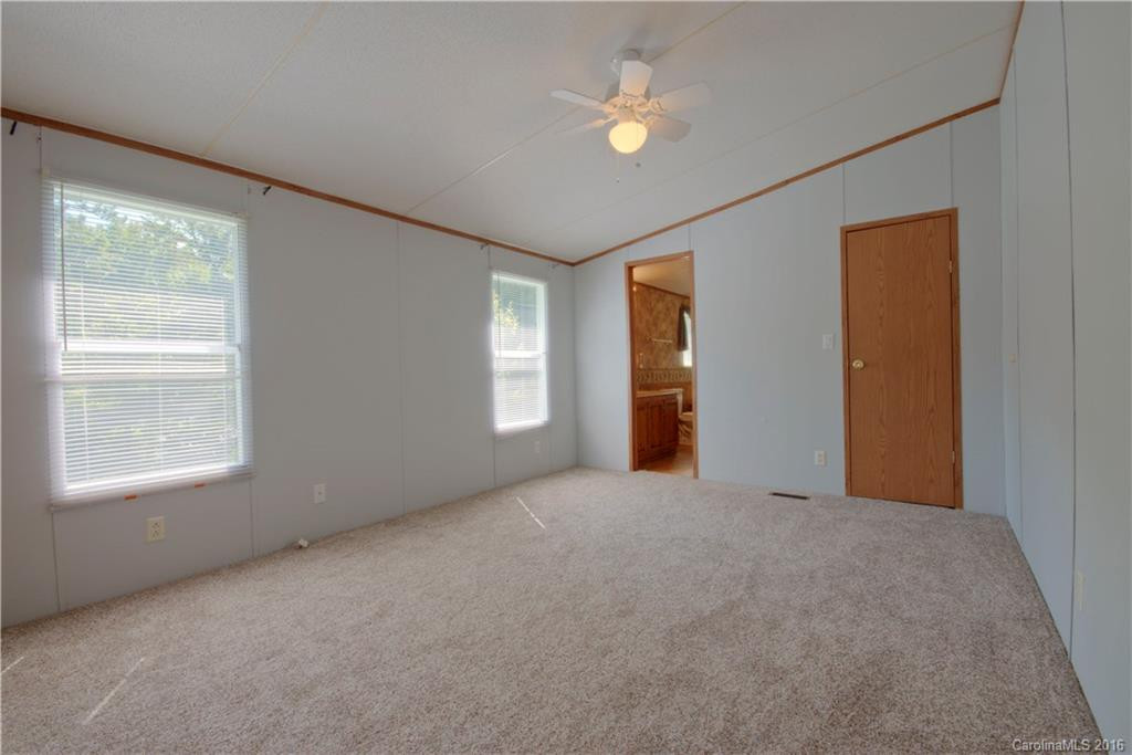 1700 Jeter Mountain Road - Photo 6