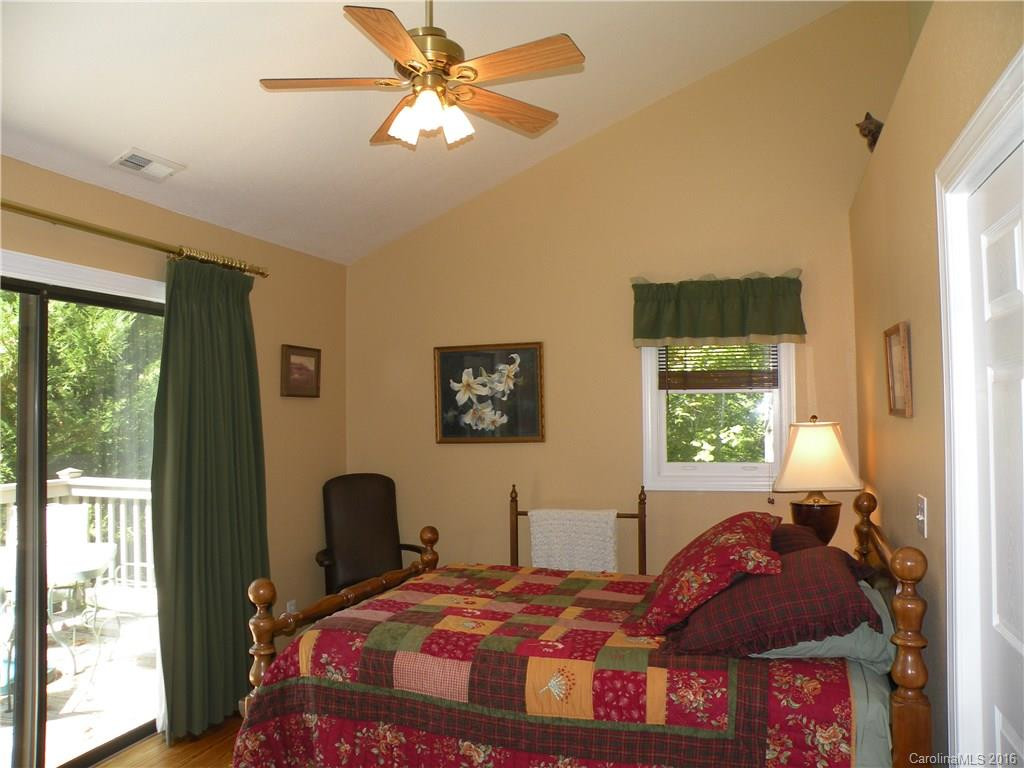 309 Whippoorwill Lane #9 - Photo 15