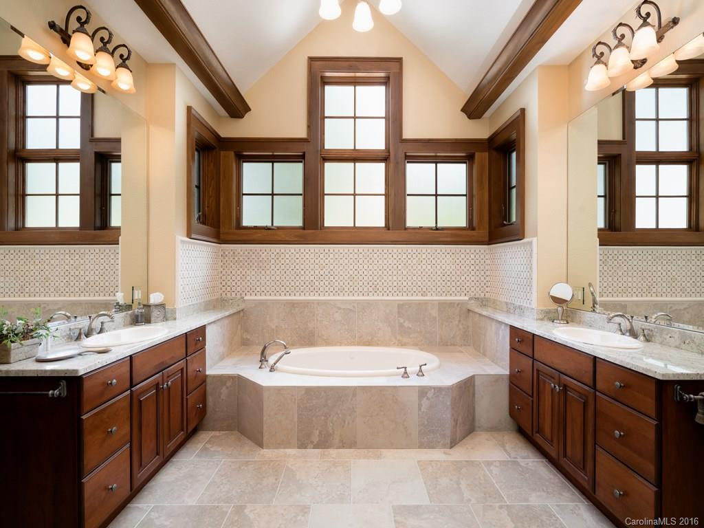 633 Altamont View - Photo 12