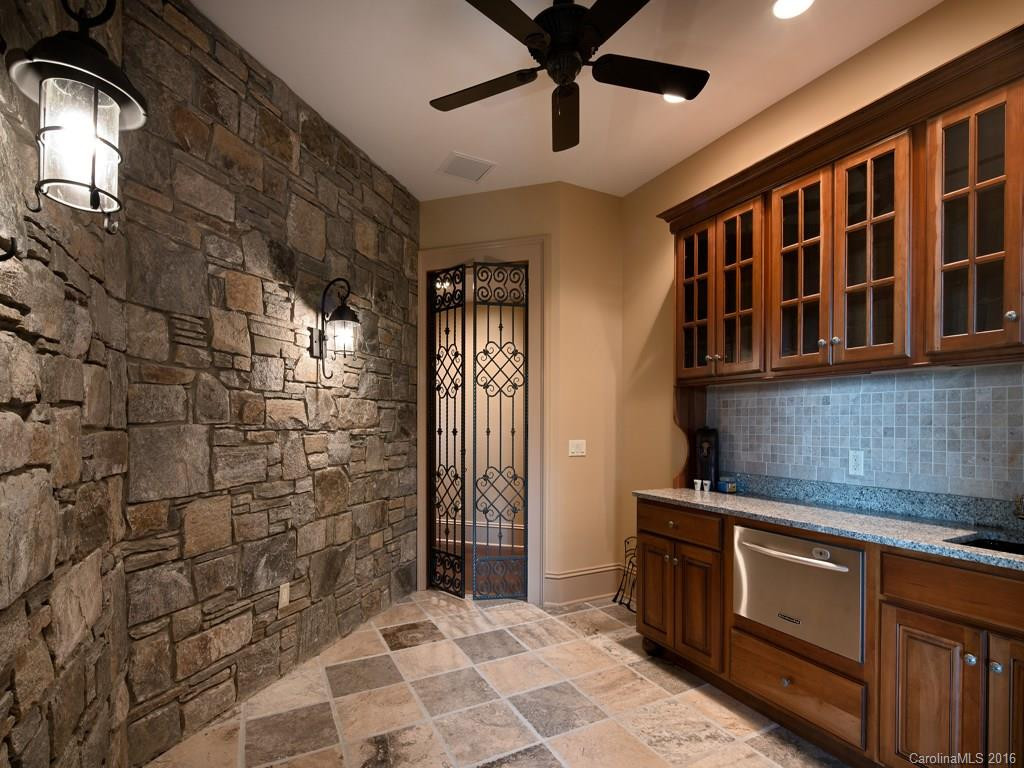 633 Altamont View - Photo 21