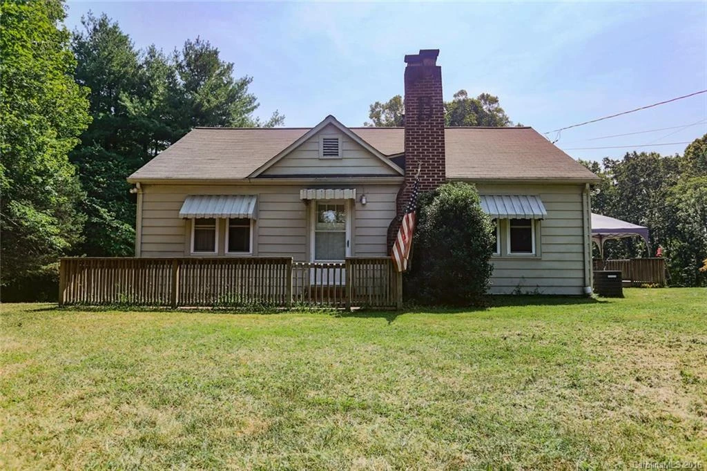 21 Sand Hill Lane