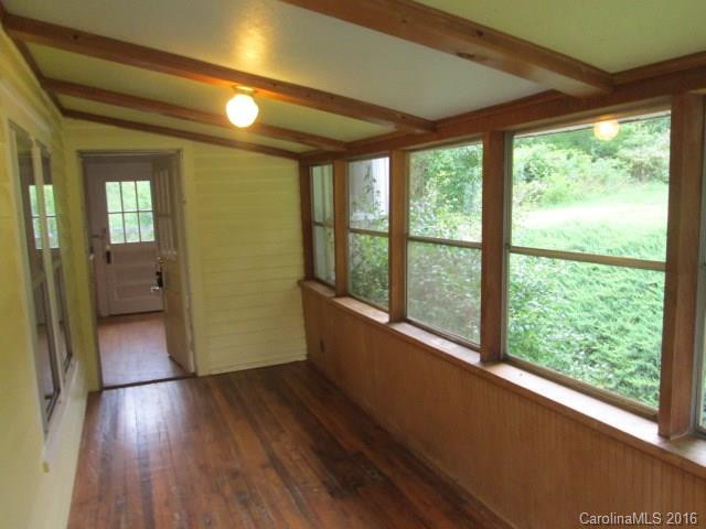 1154 Jonathan Creek Road - Photo 6