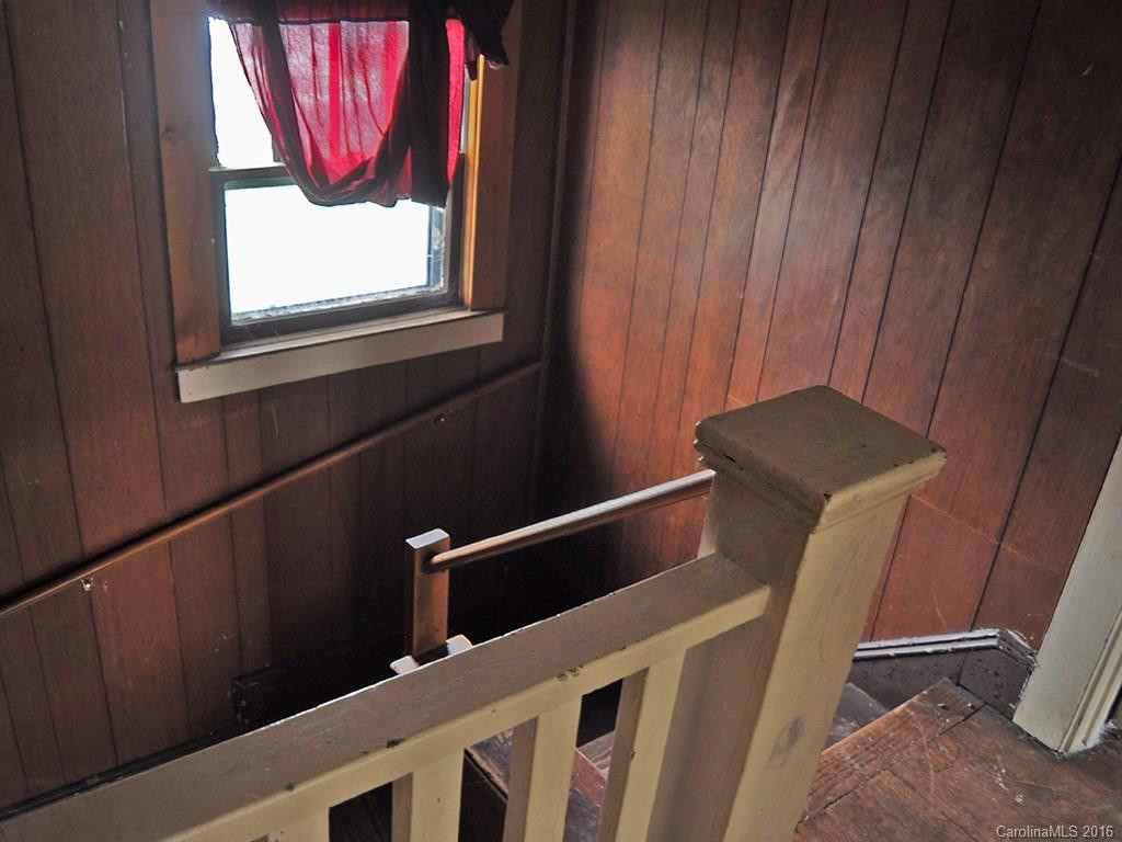 563 Depot Street - Photo 12