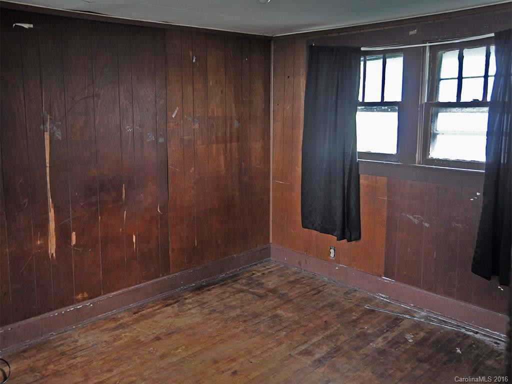 563 Depot Street - Photo 13