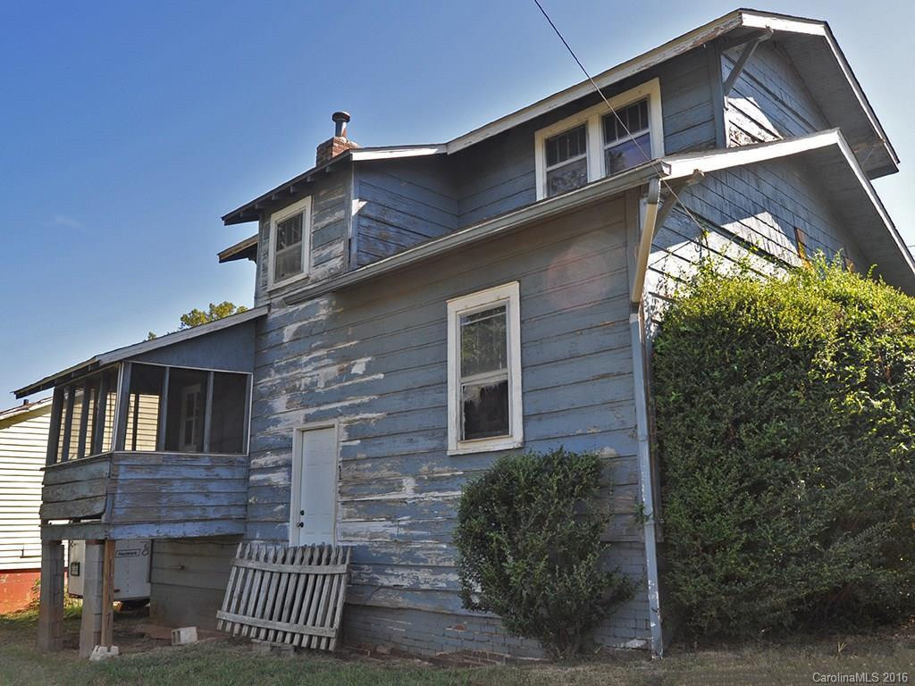 563 Depot Street - Photo 3