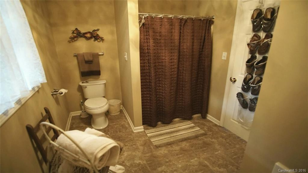 134 Douglas Drive - Photo 14