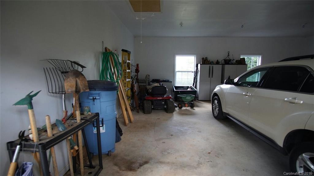134 Douglas Drive - Photo 20