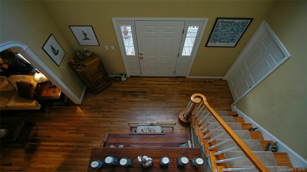 134 Douglas Drive - Photo 4