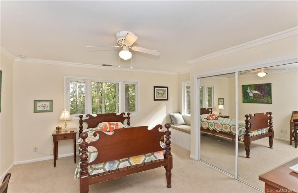 1386 Pinnacle Mountain Road - Photo 20