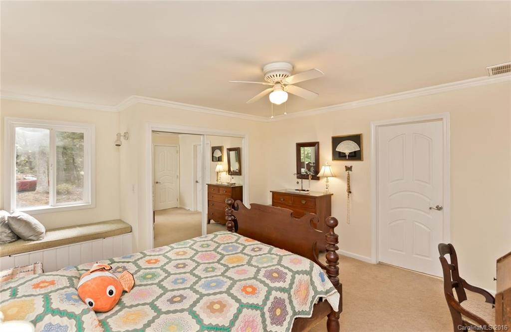 1386 Pinnacle Mountain Road - Photo 21