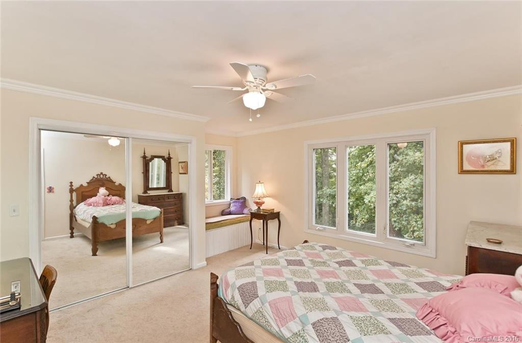 1386 Pinnacle Mountain Road - Photo 22