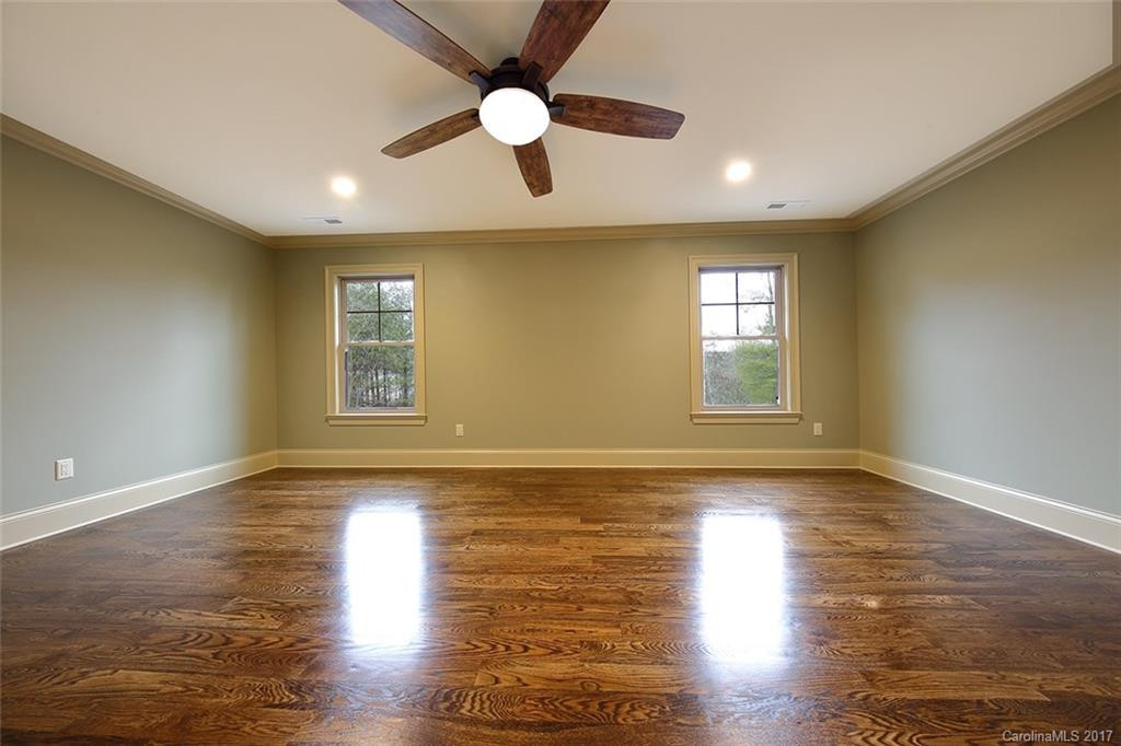 15 King Heights Drive - Photo 17