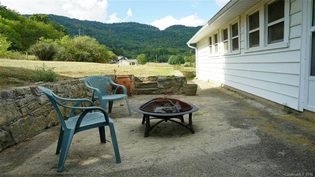 561 Peters Cove Road - Photo 18
