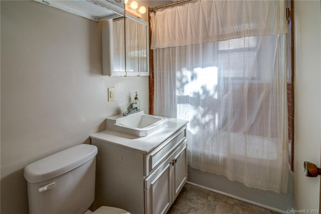 36 Oregon Avenue - Photo 8