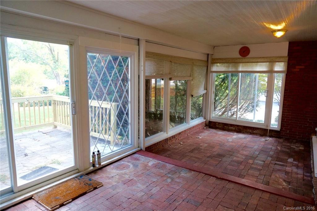 18 Jarnaul Avenue - Photo 3