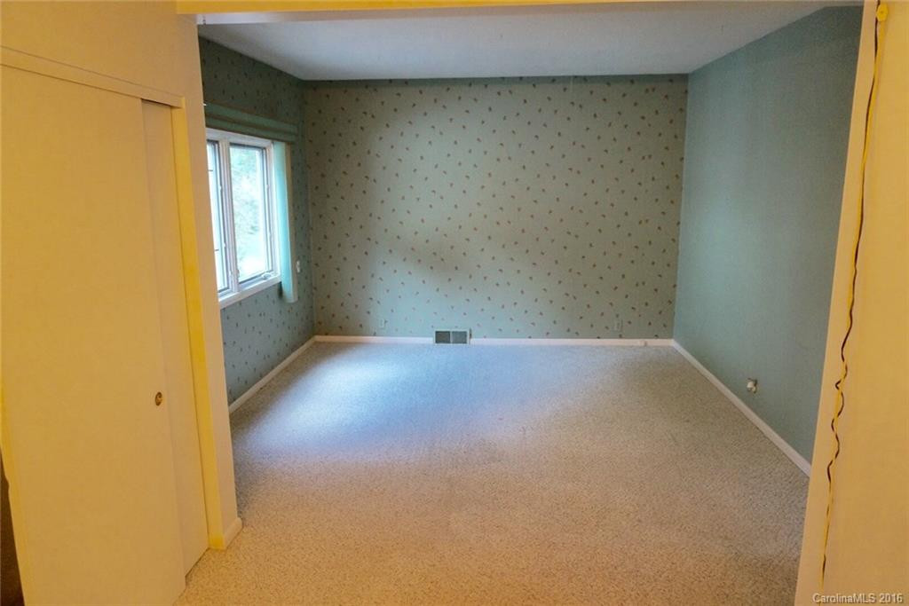18 Jarnaul Avenue - Photo 4