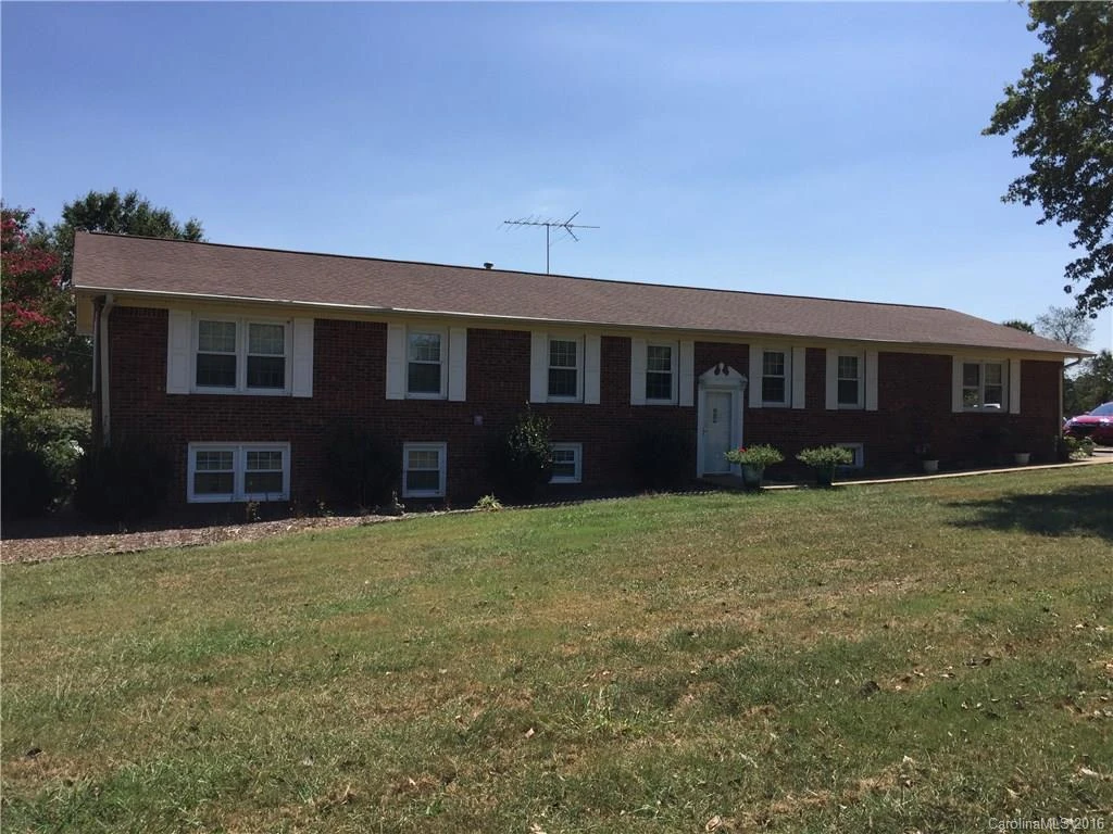 298 Creek Road