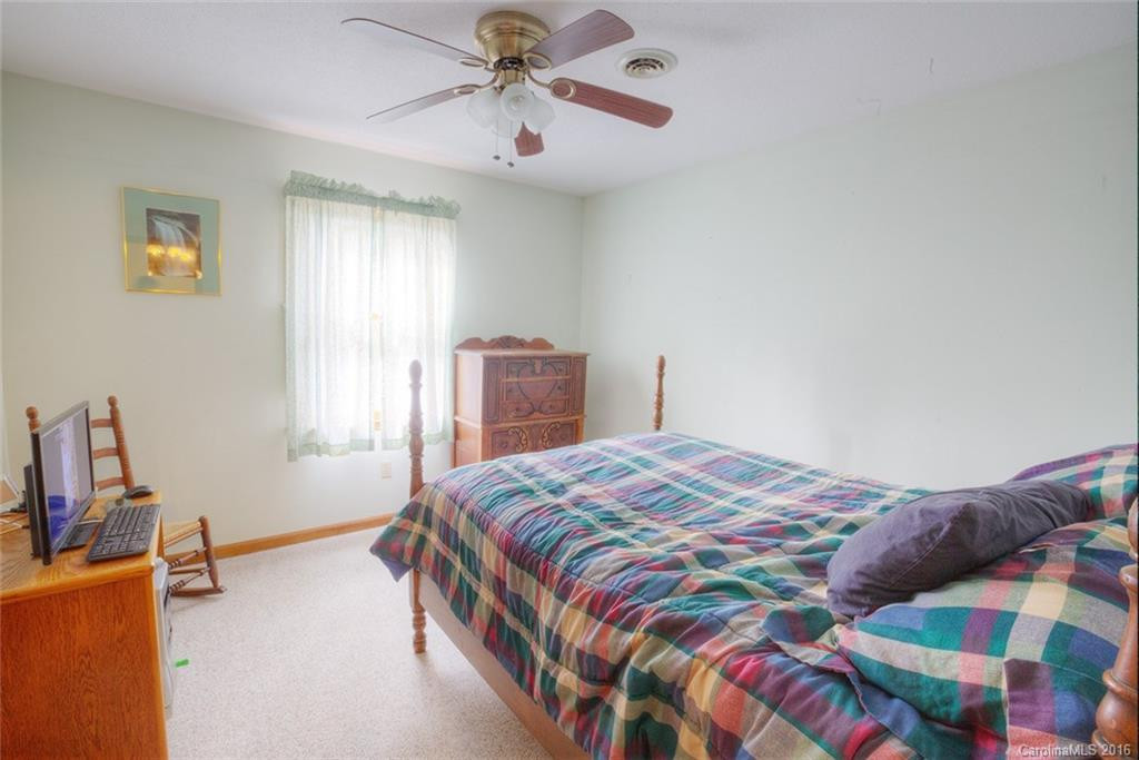 68 Brundy Avenue - Photo 13