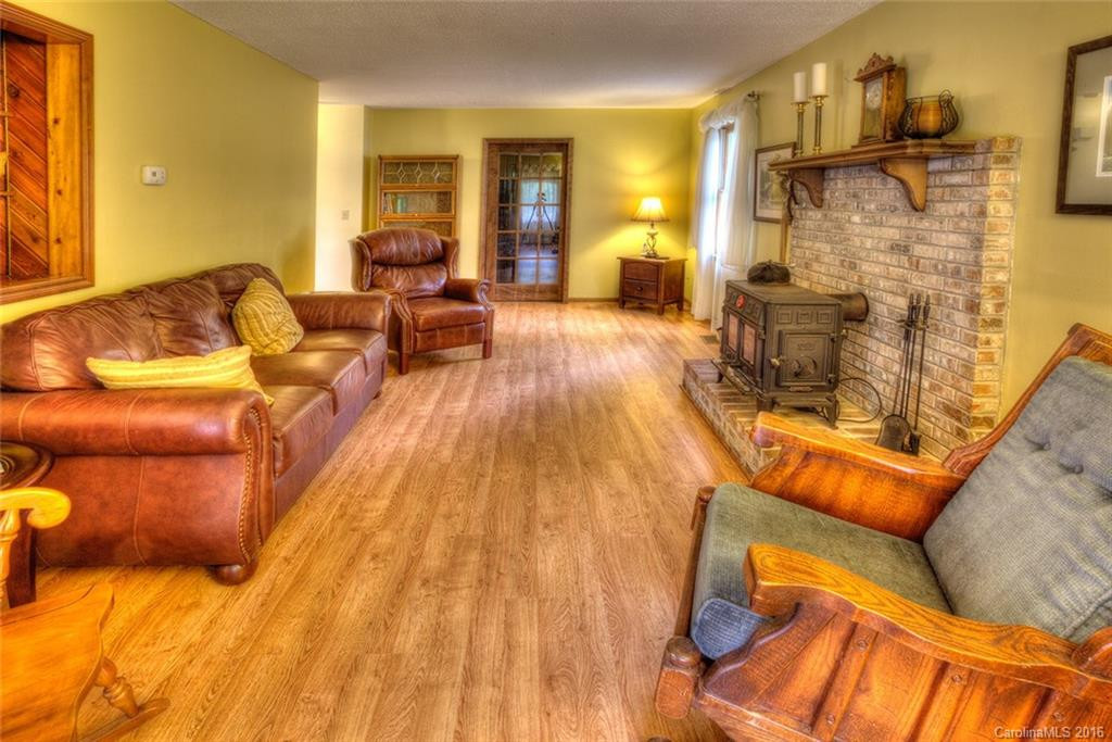 68 Brundy Avenue - Photo 3