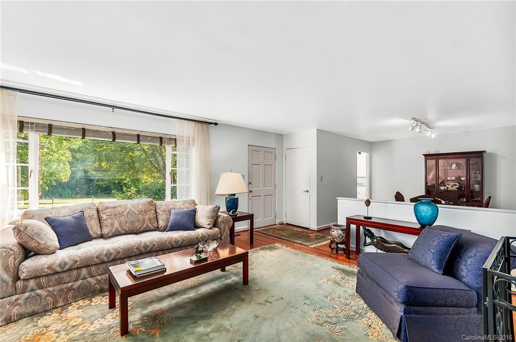 44 Edgelawn Road - Photo 3