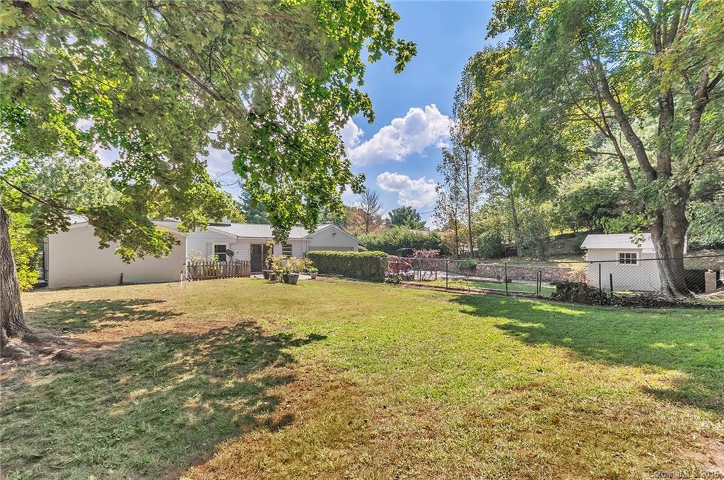 44 Edgelawn Road - Photo 8