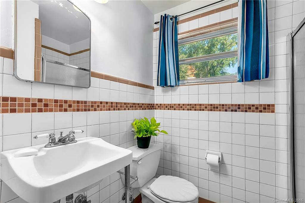 44 Edgelawn Road - Photo 9