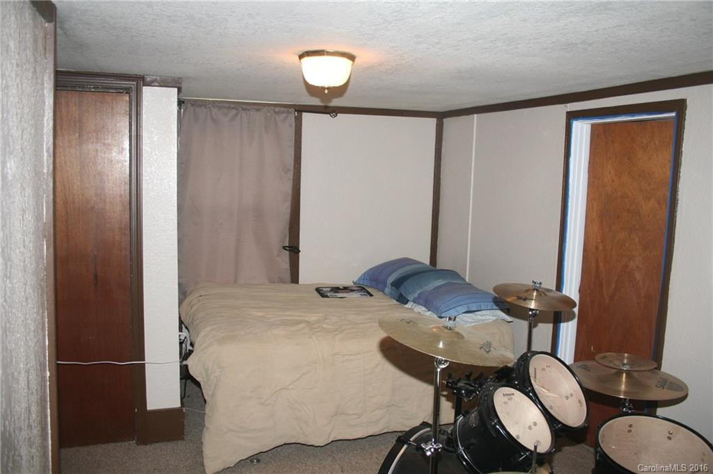 31 Banks Town Road - Photo 13